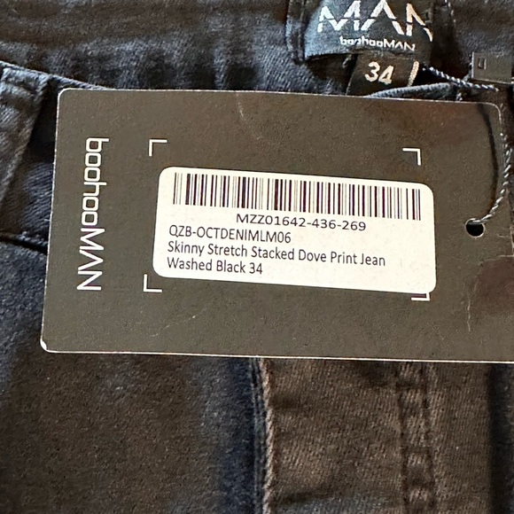NWT Boohoo Man Tag Size 34 Men's Jeans Stretch Black Distressed w DOVES Design - Picture 7 of 16